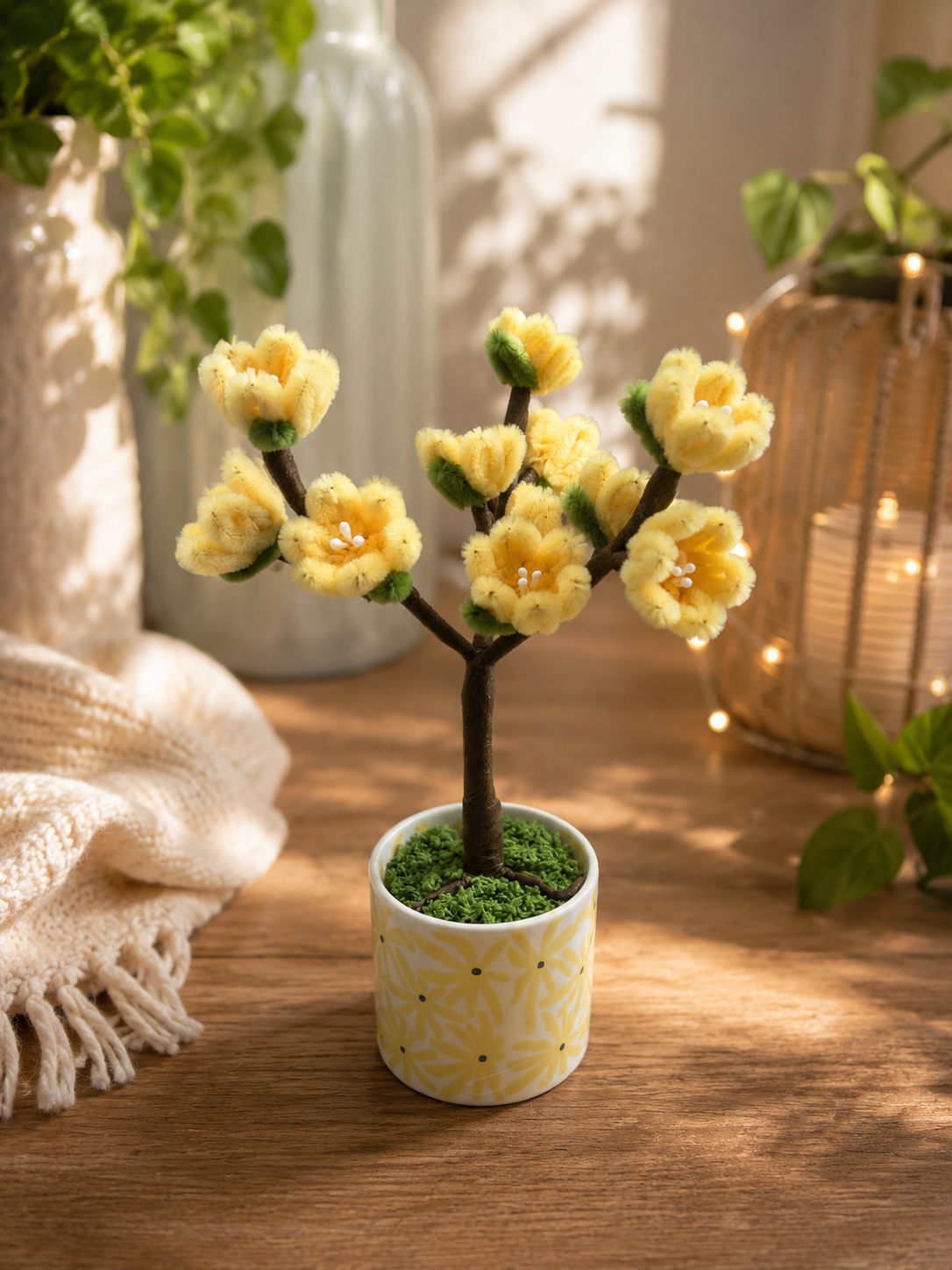 Mini bonsaï jaune pastel