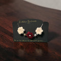 Collier beige et bordeaux 3 fleurs