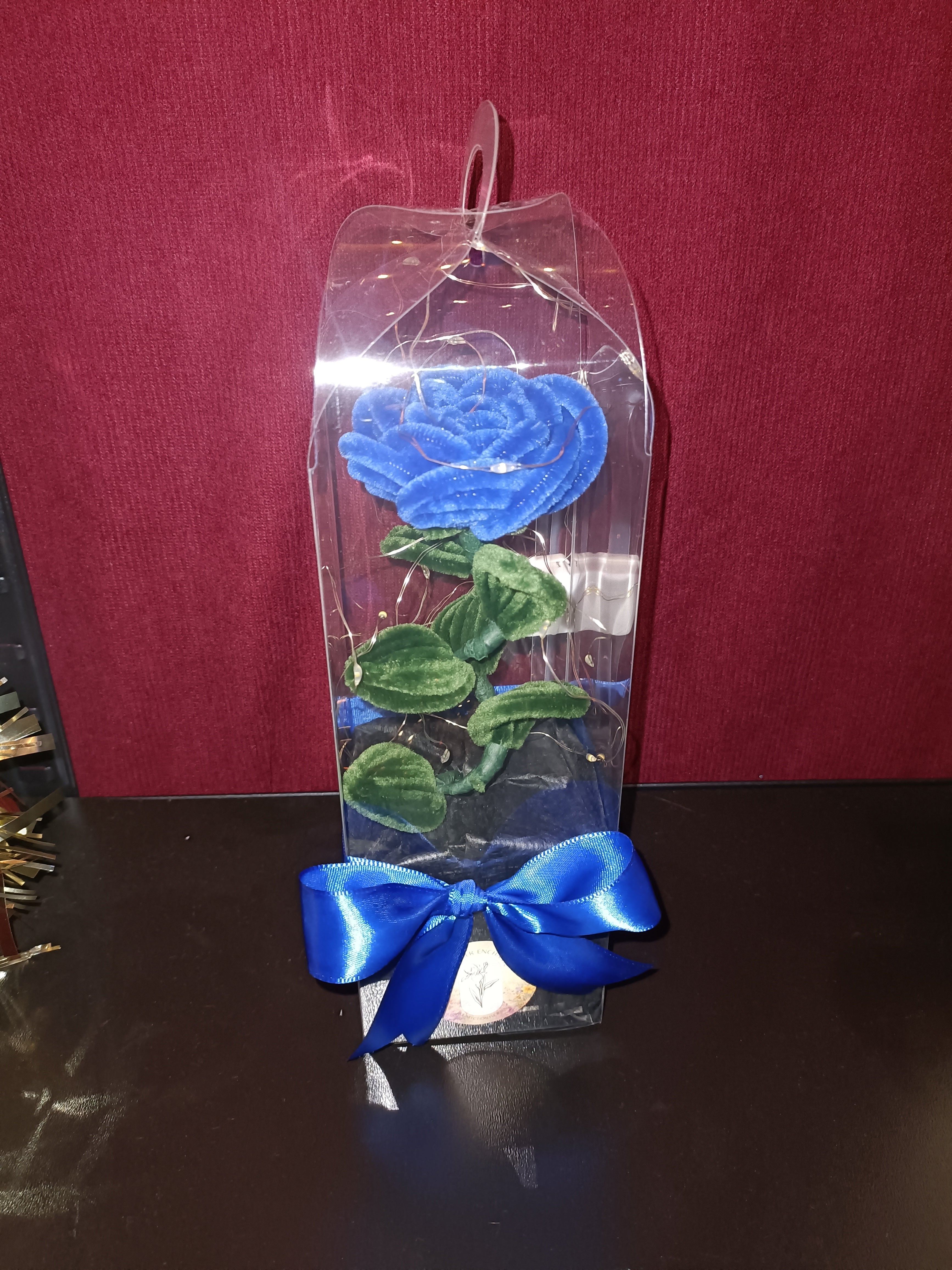 Rose éternelle bleue electrique